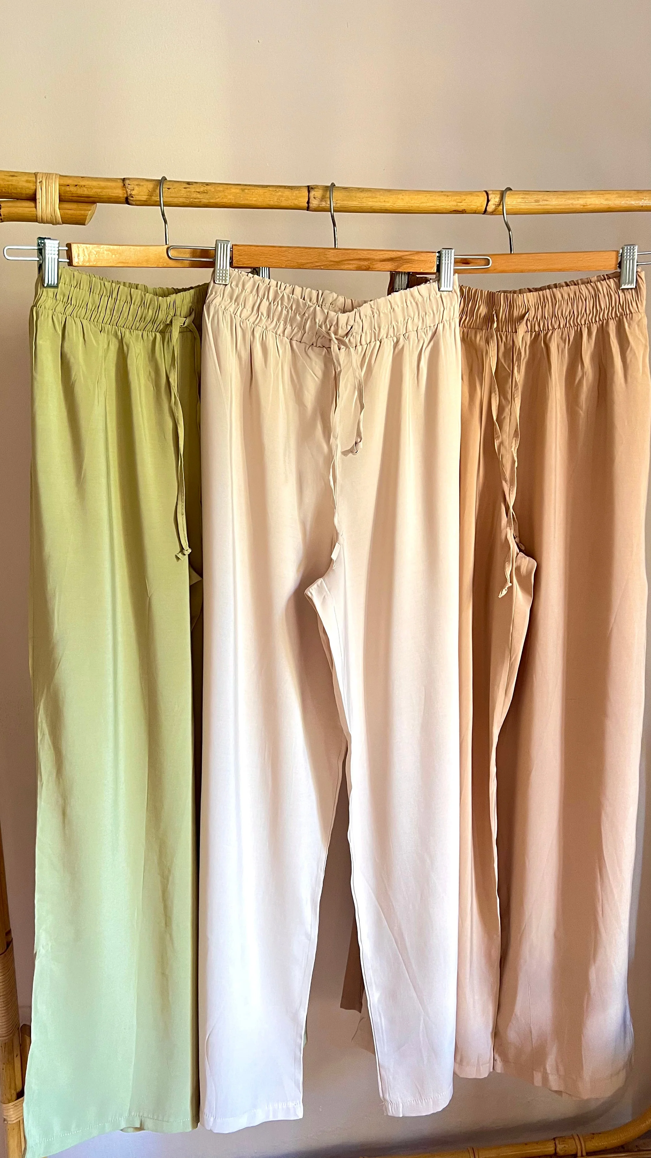 Beige Straight Pants with Elastic Waist - Image 3