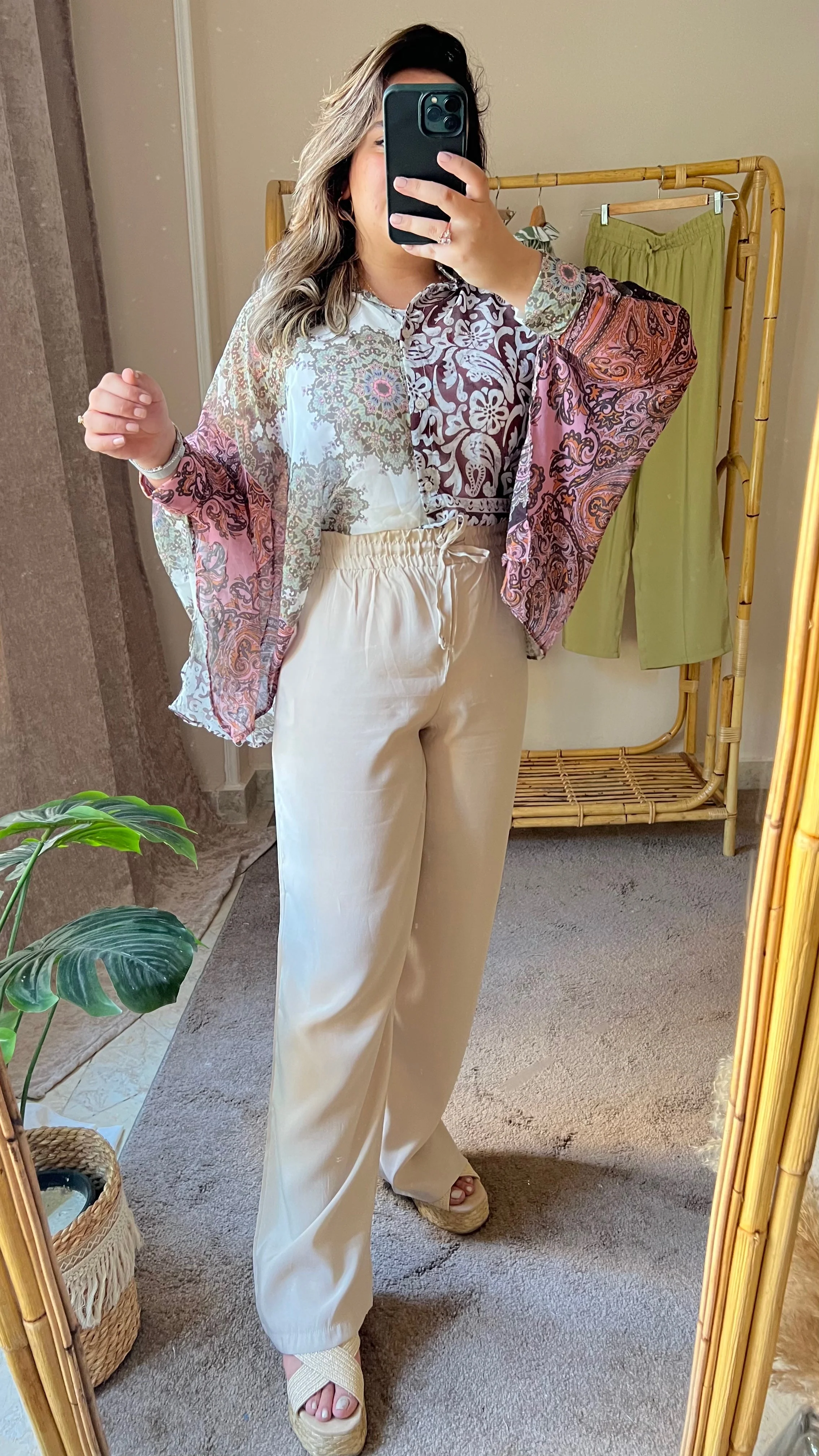 Beige Straight Pants with Elastic Waist - Image 5