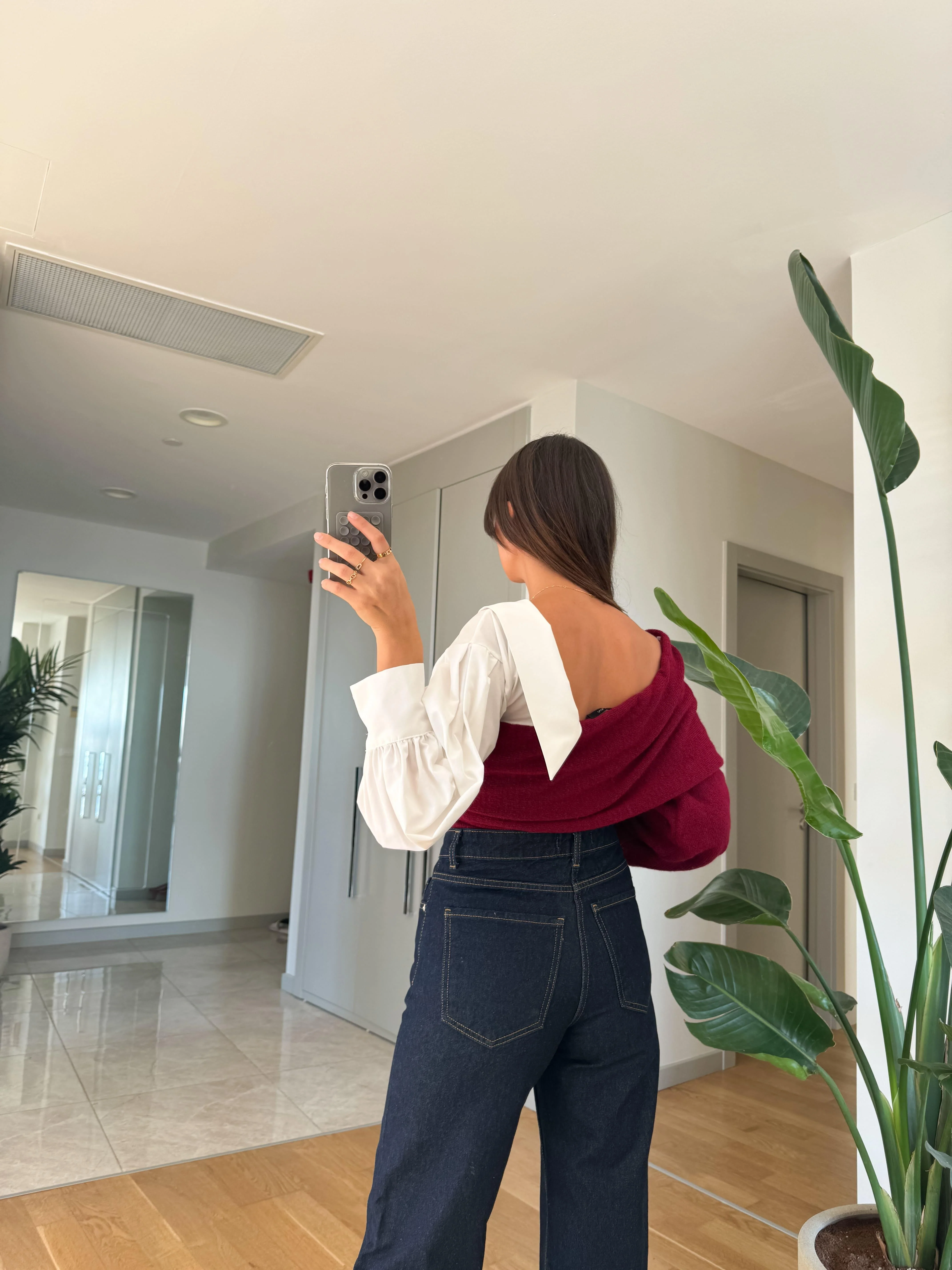 Maroon Off Shoulder Pullover With Shirt Sleeve - Image 5
