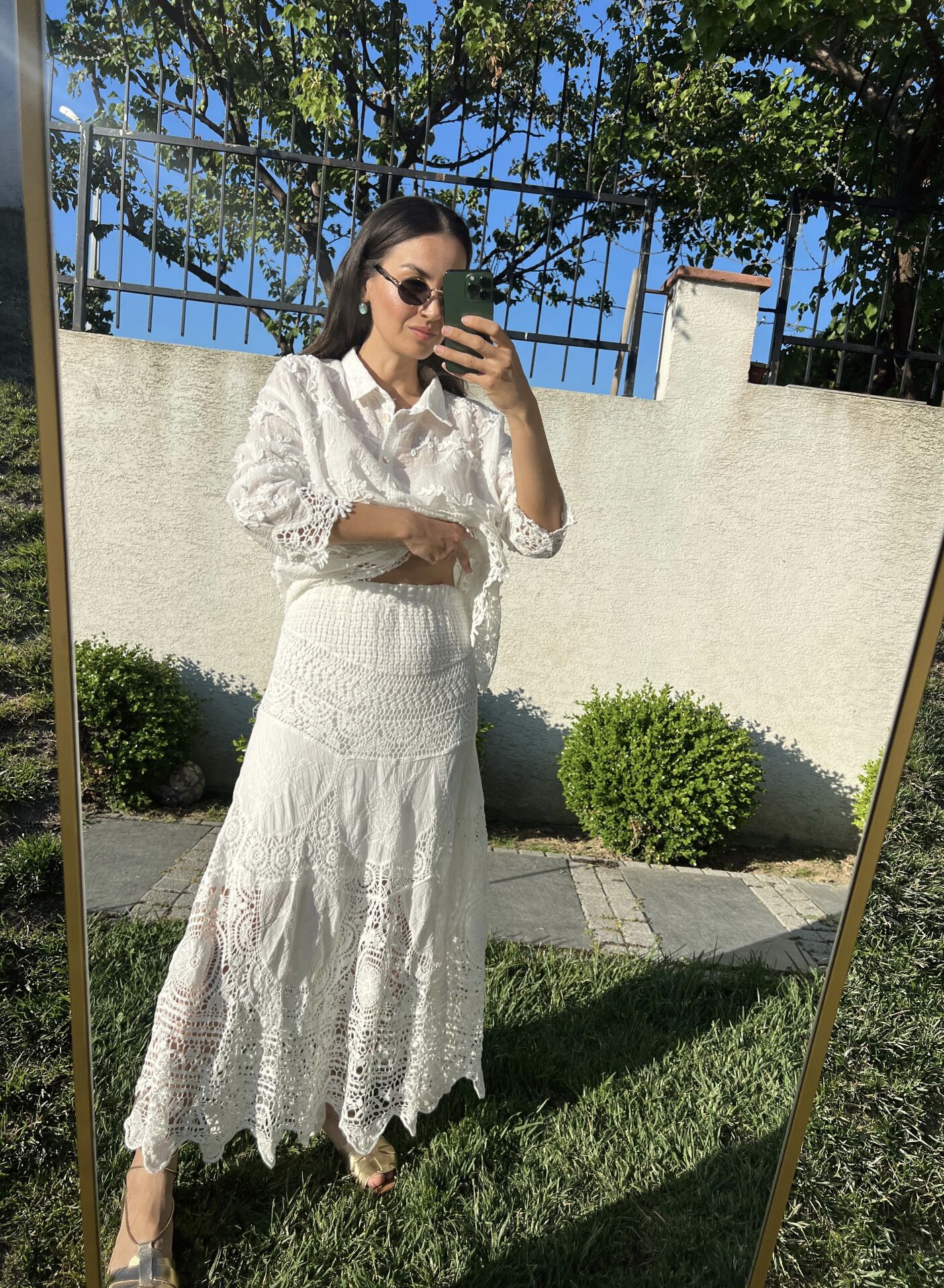 Lace White Embroidered Elastic Waist Skirt - Image 4