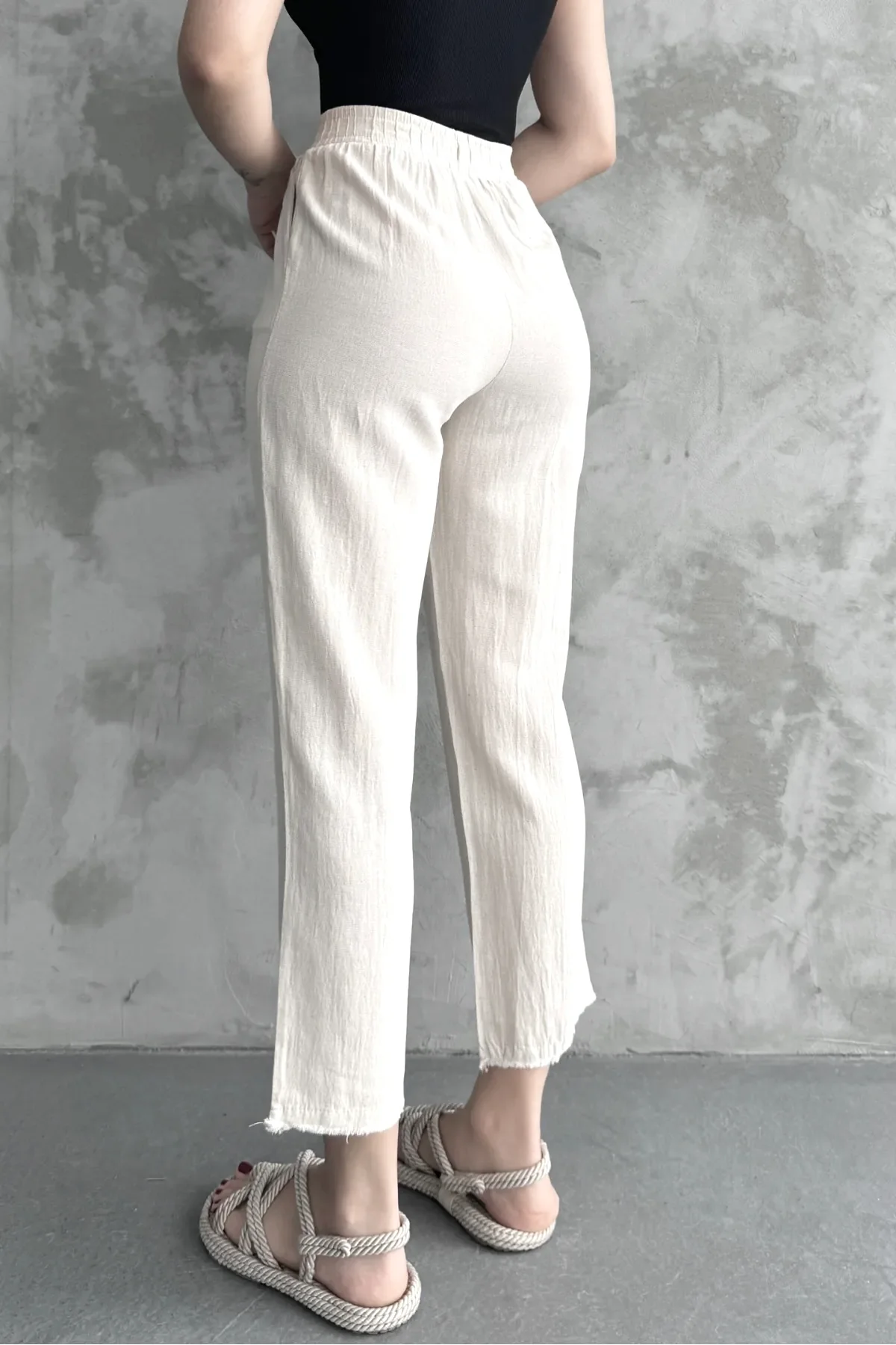 White Muslin Cotton Pants With Fringes - Image 5