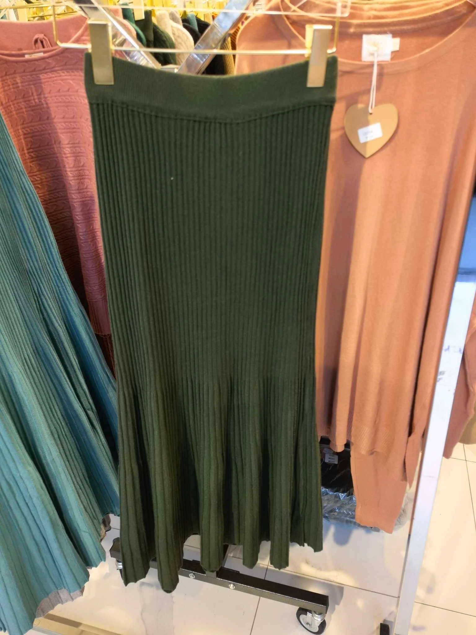 Olive Wool Pleated Bodycon Skirt - Image 3