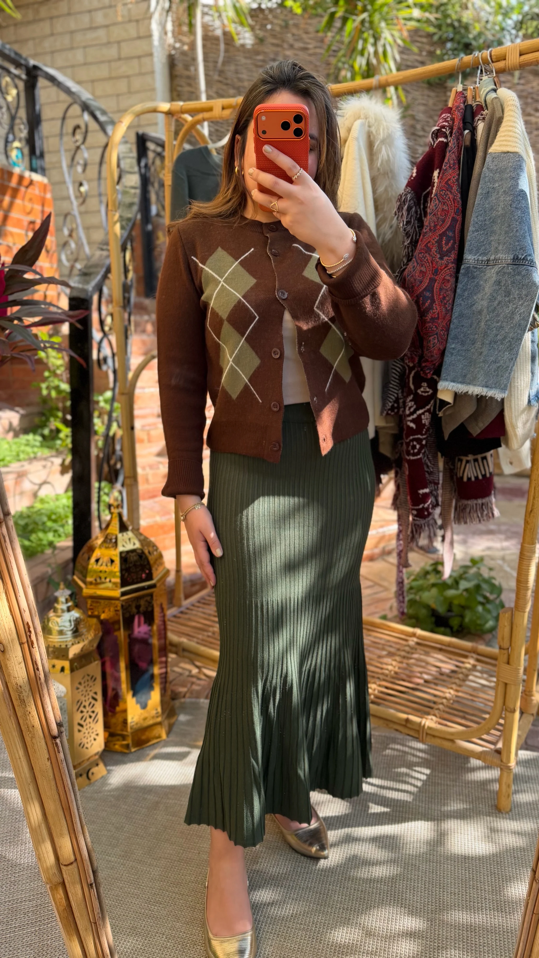 Olive Wool Pleated Bodycon Skirt - Image 4