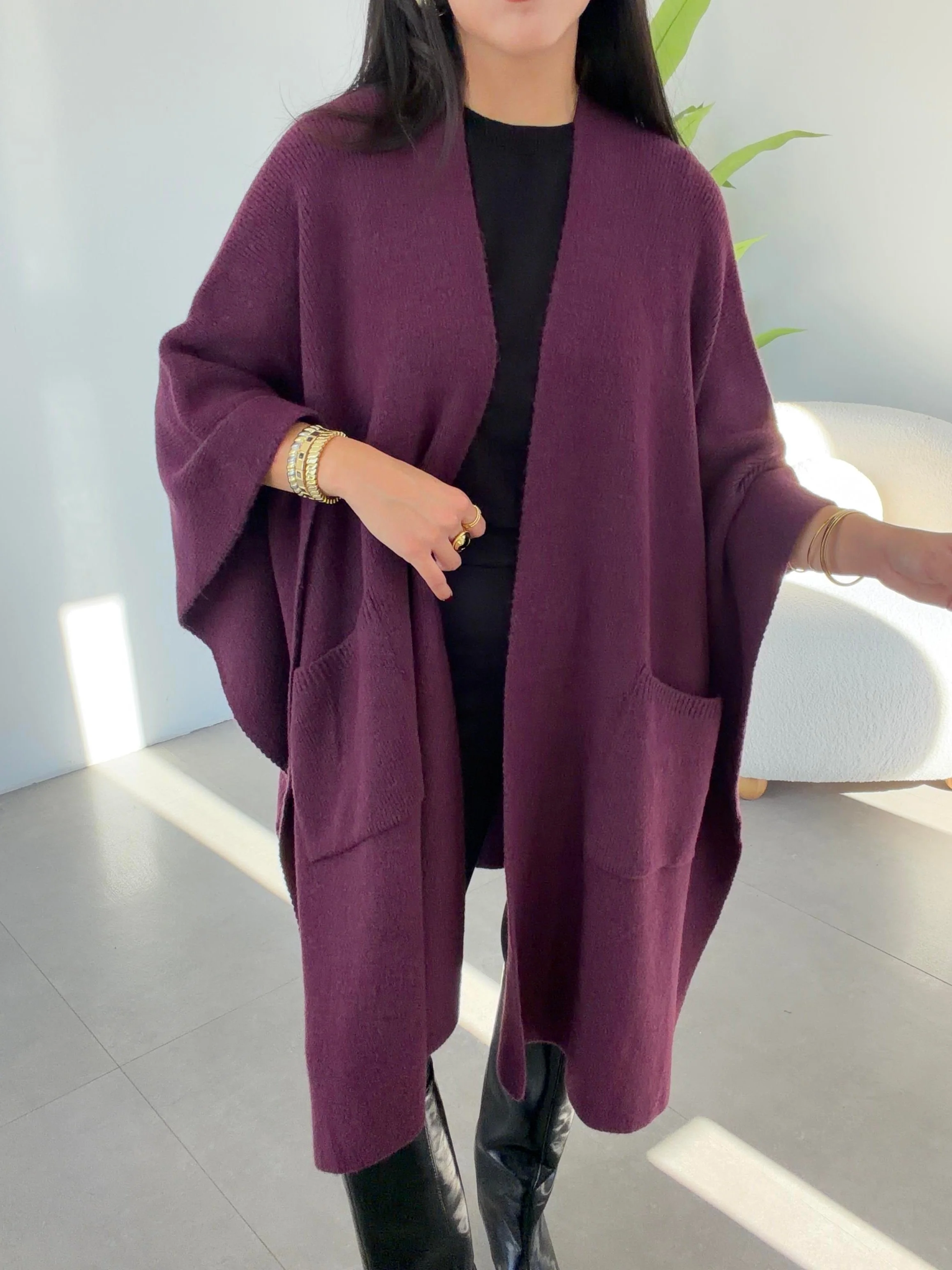 Purple Heavy Poncho With Pockets - Image 3