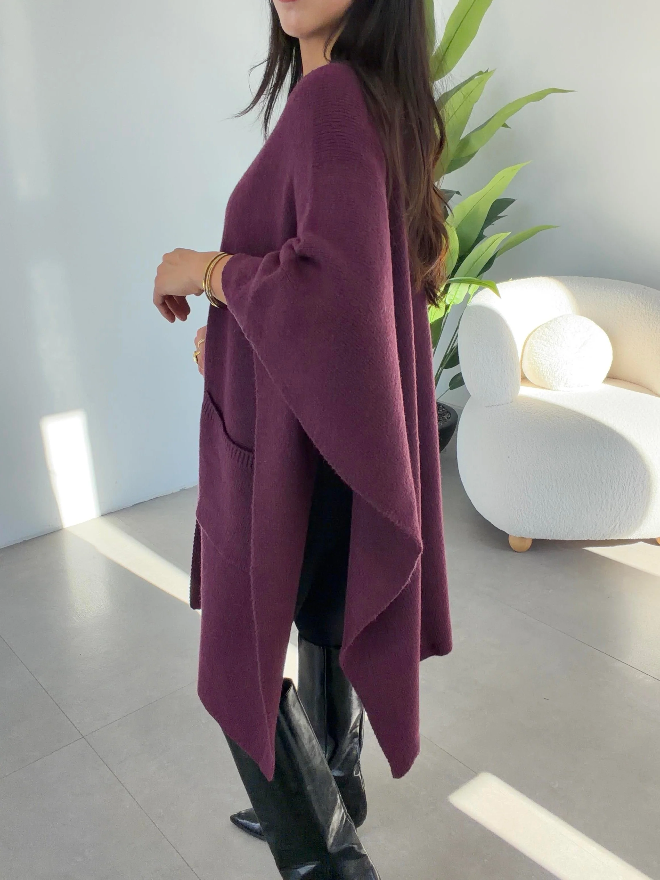 Purple Heavy Poncho With Pockets - Image 4