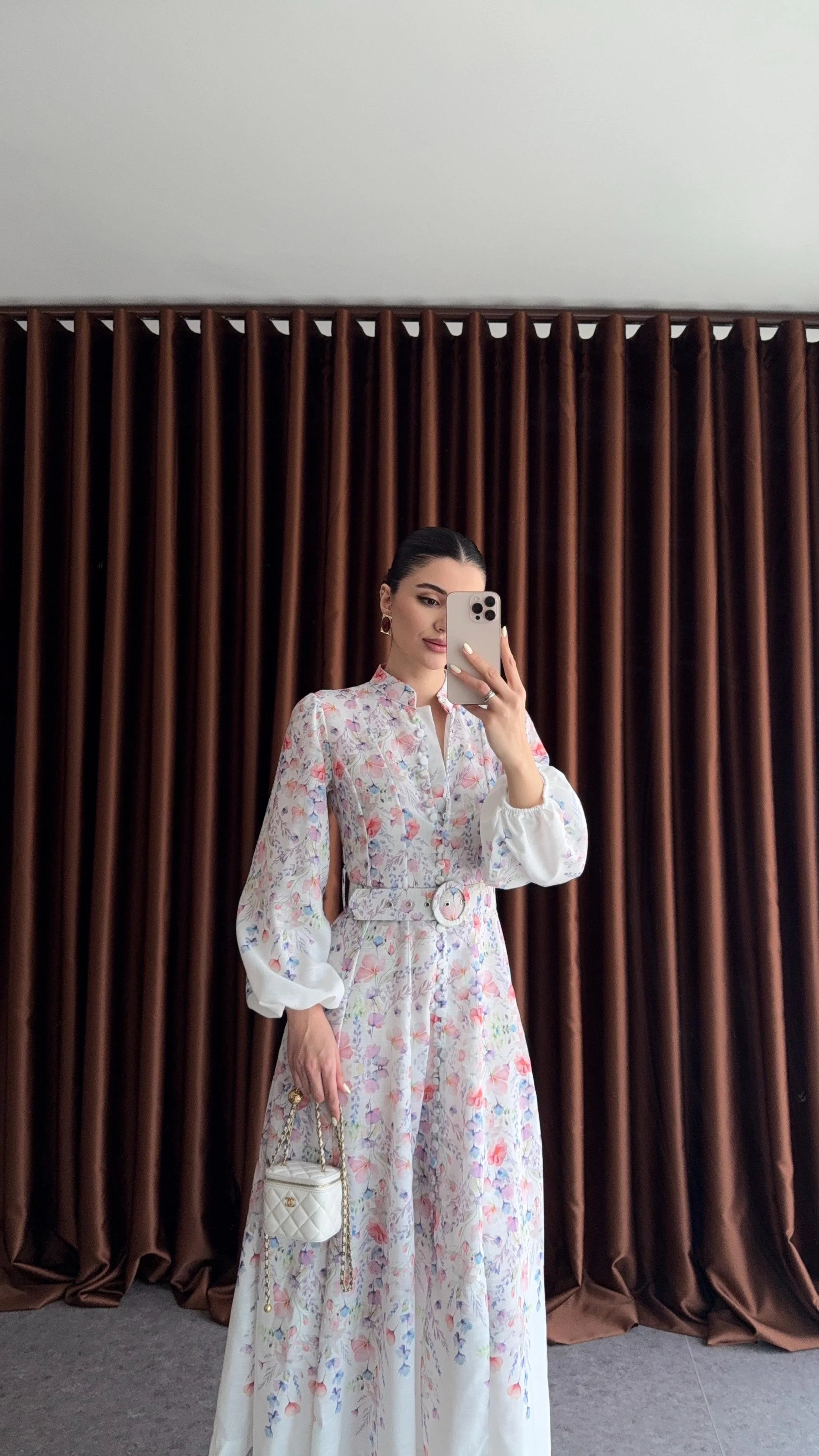 White Vintage Floral Linen Dress With Belt - Image 5